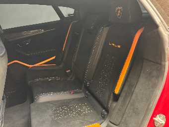 LAMBORGHINI URUS 2023 Image 20