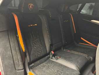 LAMBORGHINI URUS 2023 Image 29
