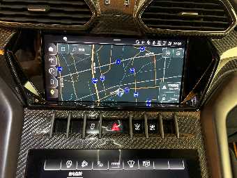 LAMBORGHINI URUS 2023 Image 39