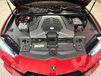 LAMBORGHINI URUS 2023 Image 45