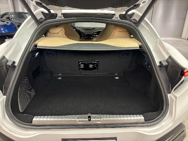 FERRARI PUROSANGUE 2024 Image 31