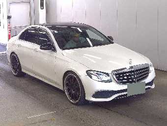 MERCEDES BENZ E CLASS 2017 Image 2