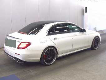 MERCEDES BENZ E CLASS 2017 Image 4