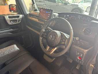 HONDA N-BOX CUSTOM 2023 Image 15