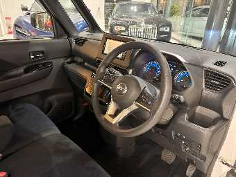 NISSAN ROOX 2023 Image 13