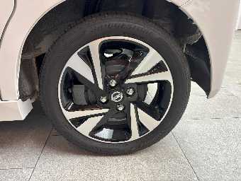 NISSAN ROOX 2023 Image 10