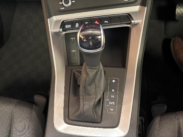 AUDI Q3 2022 Image 40