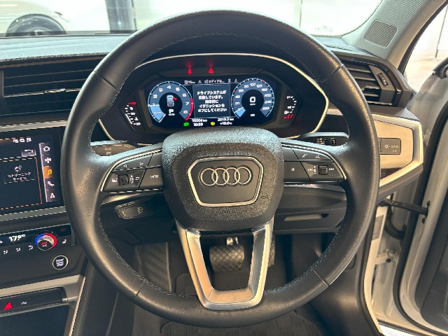 AUDI Q3 2022 Image 42