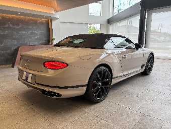 BENTLEY CONTINENTAL 2024 Image 15
