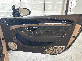 BENTLEY CONTINENTAL 2024 Image 32