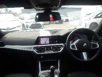 BMW 3 SERIES 2019 Image 5