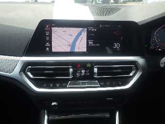 BMW 3 SERIES 2019 Image 7