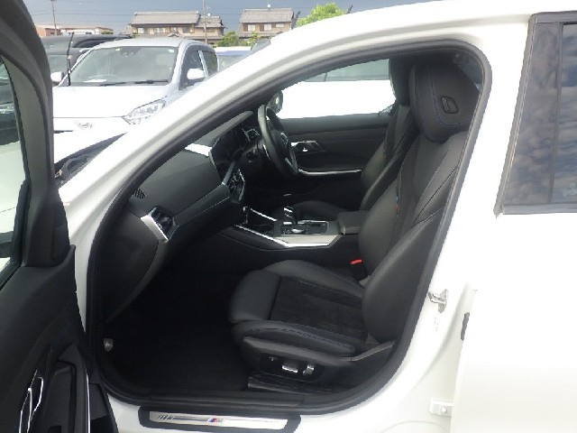 BMW 3 SERIES 2019 Image 25