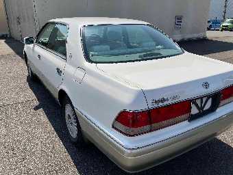 TOYOTA CROWN 1998 Image 3