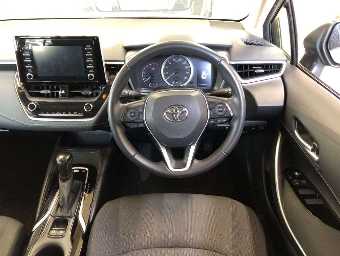 TOYOTA COROLLA TOURING 2019 Image 6