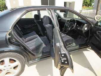 TOYOTA CHASER 2000 Image 9