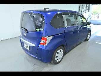 HONDA FREED 2015 Image 2