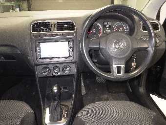 VOLKSWAGEN POLO 2014 Image 3