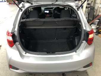 TOYOTA VITZ 2020 Image 7