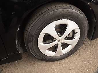 TOYOTA PRIUS 2014 Image 5