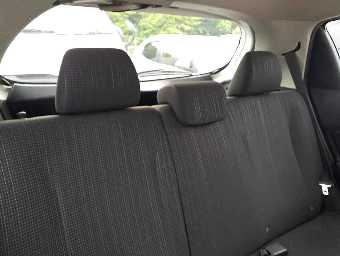TOYOTA VITZ 2020 Image 9