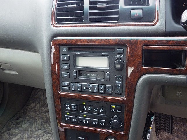 TOYOTA CHASER 1999 Image 23