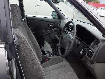 TOYOTA MARK II 1996 Image 9