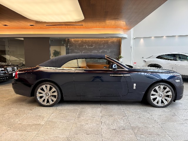 ROLLS ROYCE DAWN 2017 Image 22