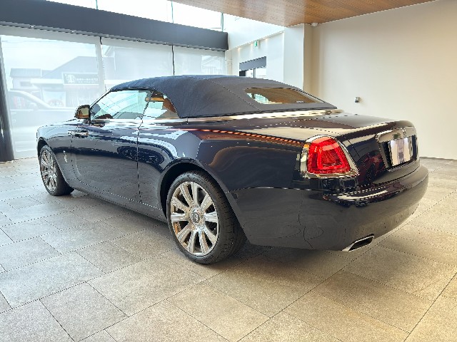 ROLLS ROYCE DAWN 2017 Image 25