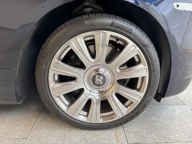 ROLLS ROYCE DAWN 2017 Image 30