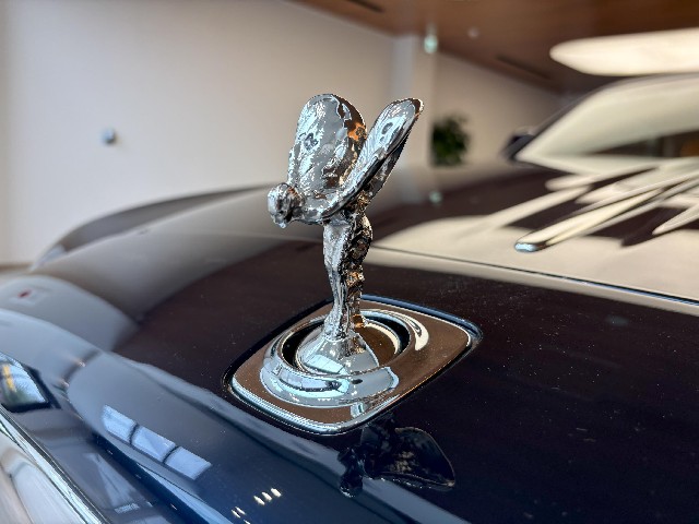 ROLLS ROYCE DAWN 2017 Image 33