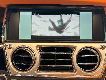 ROLLS ROYCE DAWN 2017 Image 39