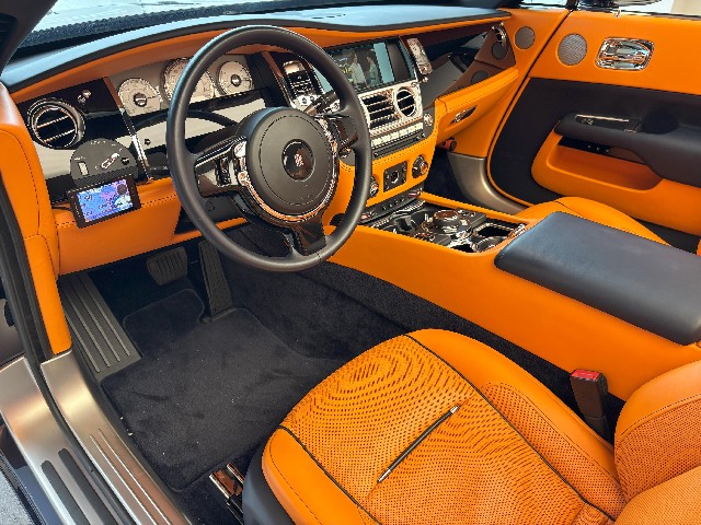 ROLLS ROYCE DAWN 2017 Image 50