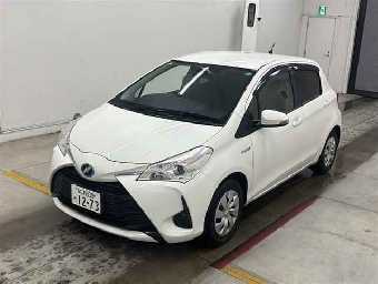 TOYOTA VITZ 2019 Image 1