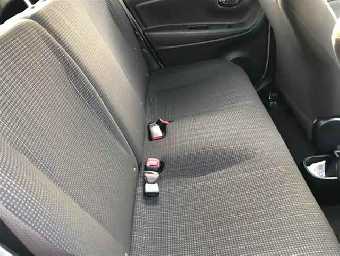 TOYOTA VITZ 2019 Image 6