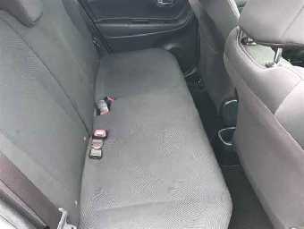 TOYOTA VITZ 2017 Image 6
