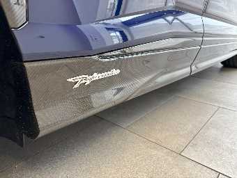 LAMBORGHINI URUS 2023 Image 16