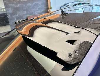 LAMBORGHINI URUS 2023 Image 18