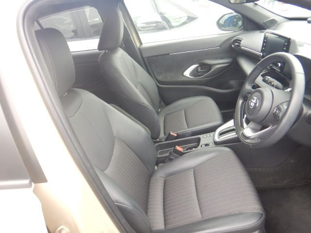 TOYOTA YARIS CROSS 2022 Image 29