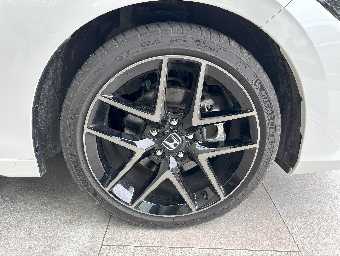 HONDA CIVIC HYBRID 2024 Image 12