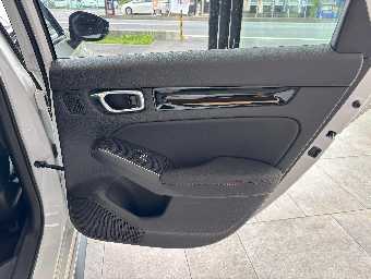 HONDA CIVIC HYBRID 2024 Image 18