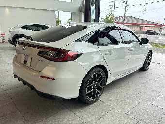 HONDA CIVIC HYBRID 2024 Image 5