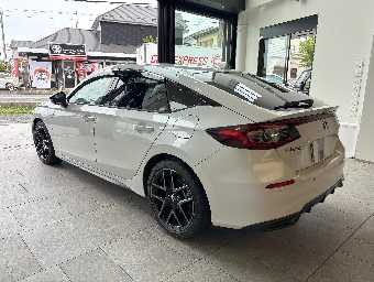 HONDA CIVIC HYBRID 2024 Image 7