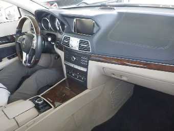 MERCEDES BENZ E CLASS 2016 Image 5