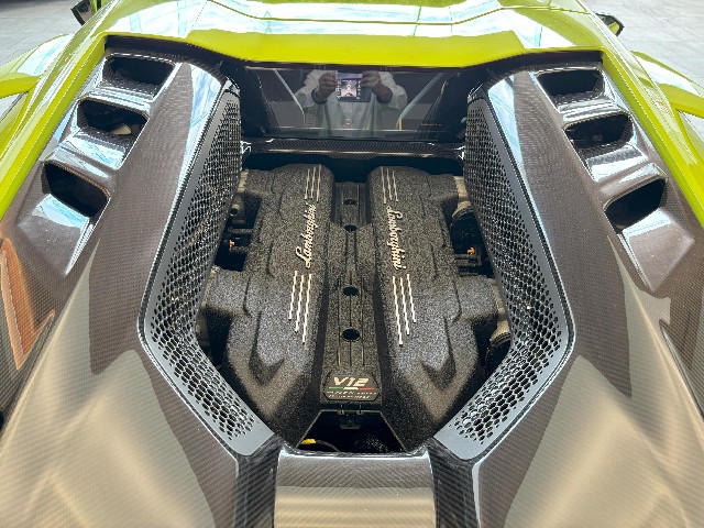 LAMBORGHINI REVUELTO 2024 Image 49