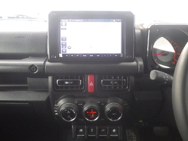 SUZUKI JIMNY SIERRA 2024 Image 19