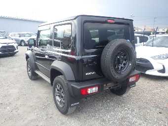 SUZUKI JIMNY SIERRA 2024 Image 3