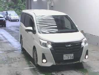 TOYOTA NOAH 2017 Image 1