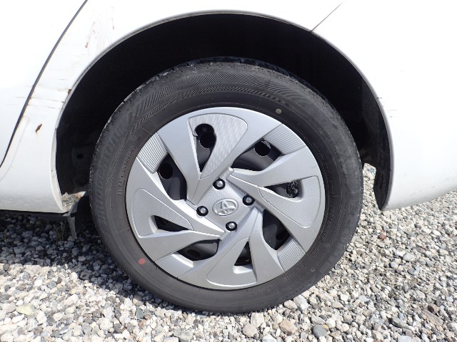 TOYOTA AQUA 2021 Image 22