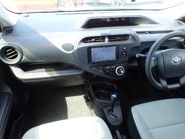 TOYOTA AQUA 2021 Image 43